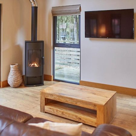 Host & Stay - Simon Howe Lodge Whitby Extérieur photo