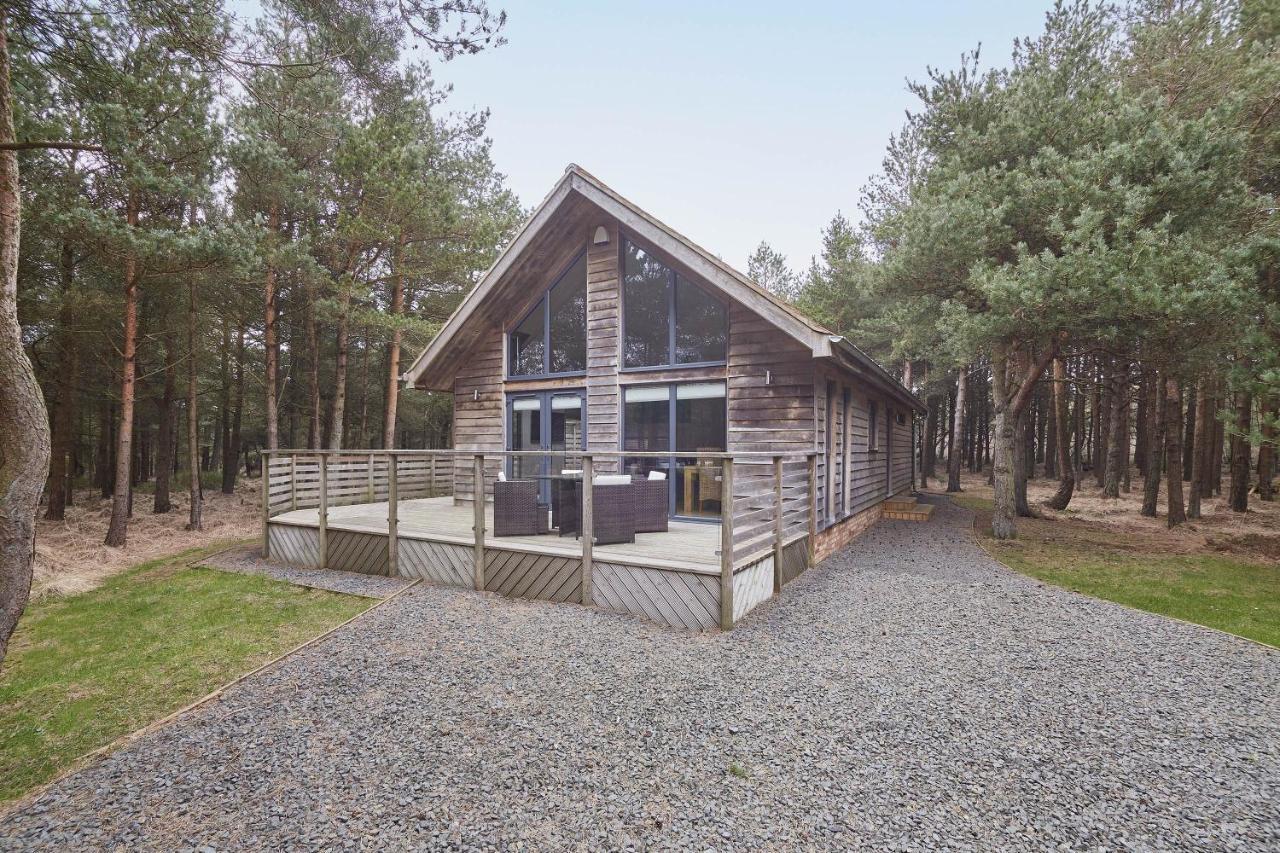 Host & Stay - Simon Howe Lodge Whitby Extérieur photo